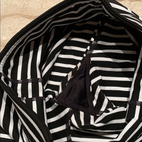 Athleta Striped Capris XS - Picture 10 of 10